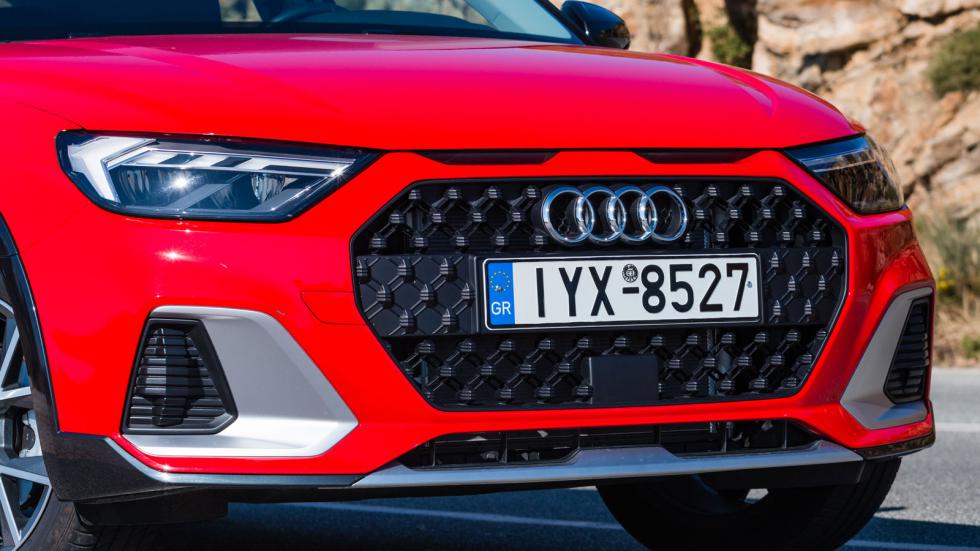 Το DS 3 Crossback έχει πιο ιδιαίτερη σχεδίαση και κερδίζει το βλέμμα. Το Audi A1 είναι μοντέρνο και πιο περιπετειώδες.	