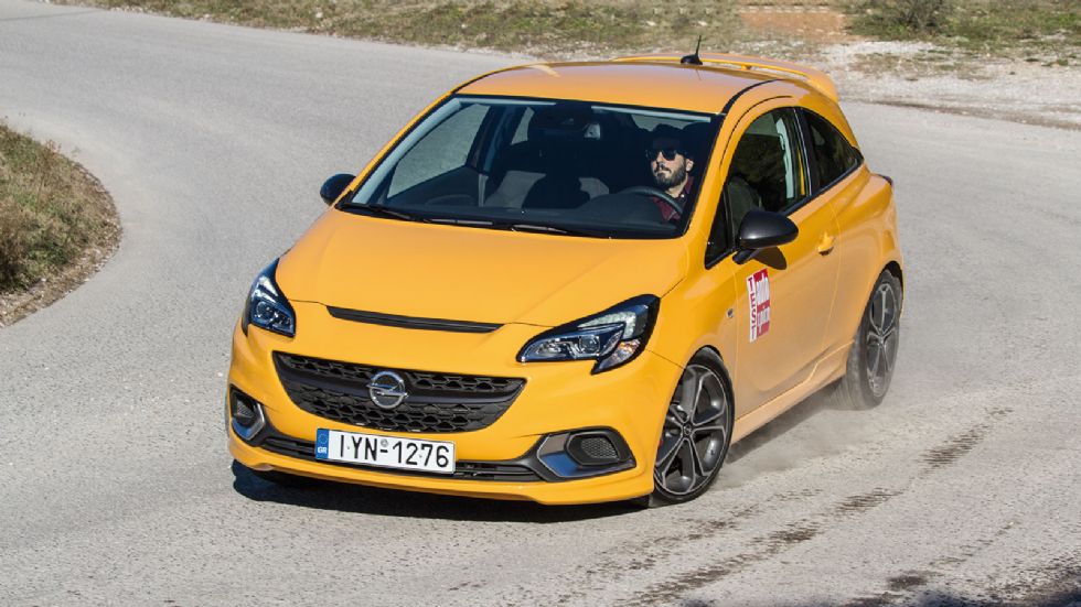 Το Corsa GSi δεν είναι σκληροπυρηνικό όσο ένα OPC, αλλά σίγουρα πιο απολαυστικό από τις απλές εκδόσεις.