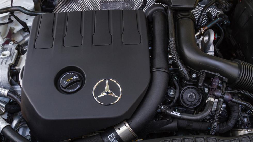 Δοκιμή: Mercedes GLB 180 | Premium από τη «αρχική», πάει αέρα & εκτός δρόμου