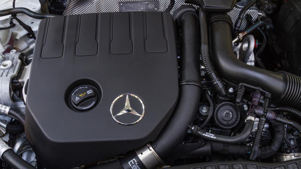 Δοκιμή: Mercedes GLB 180 | Premium από τη «αρχική», πάει αέρα & εκτός δρόμου