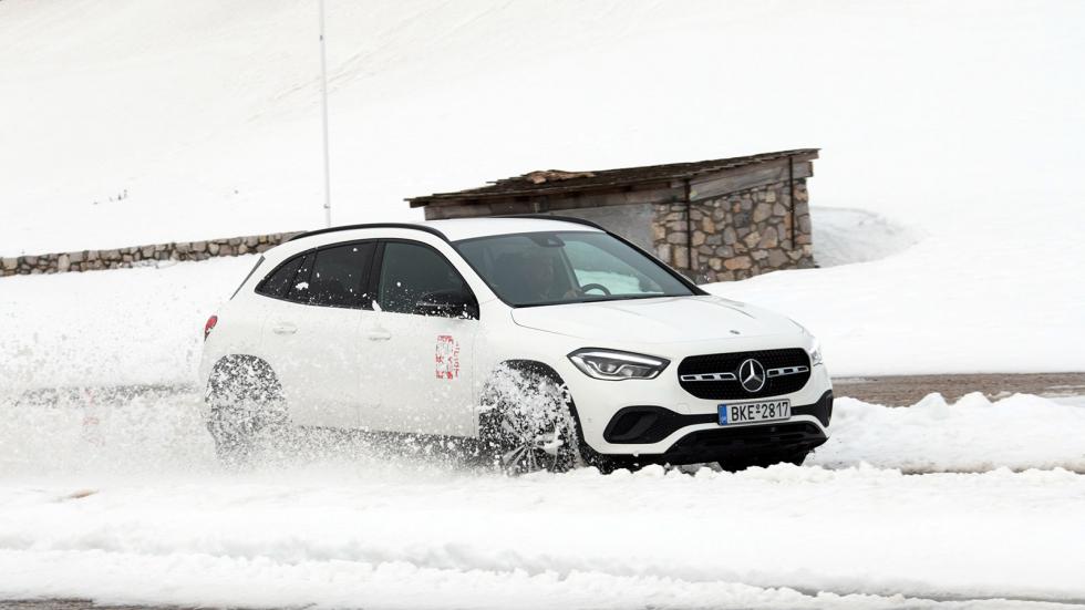 Mega Test: Με 10 οικογενειακά SUV σε χιόνια, λάσπη & πάγο