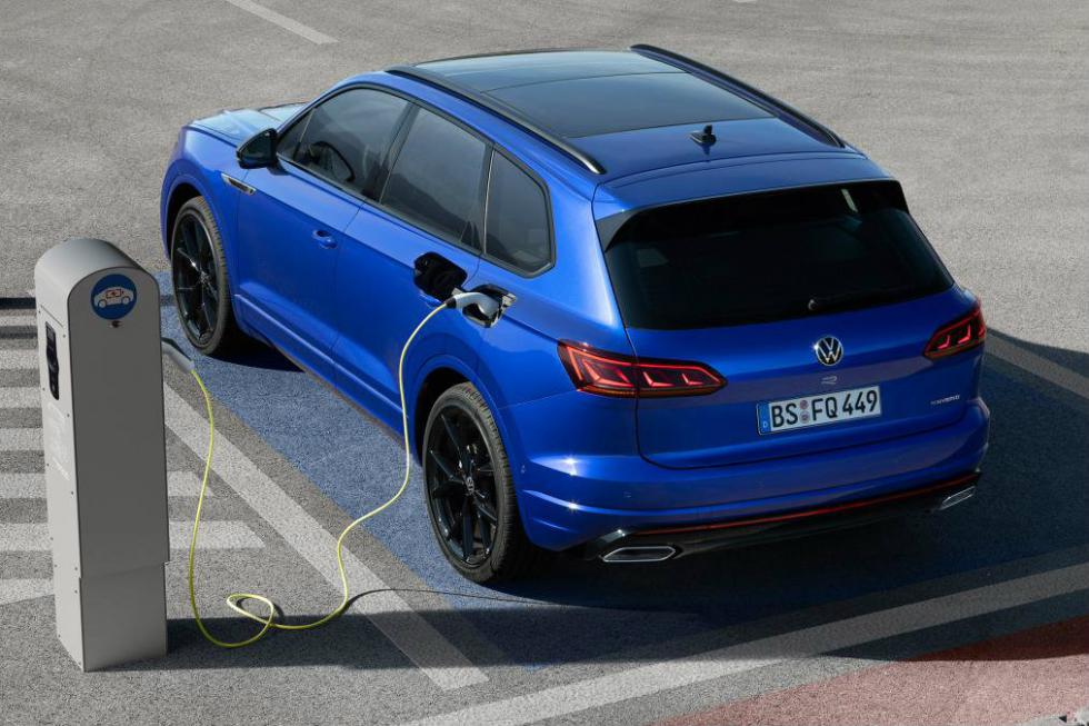 Το νέο Volkswagen Touareg R ήρθε και είναι Plug-in υβριδικό.