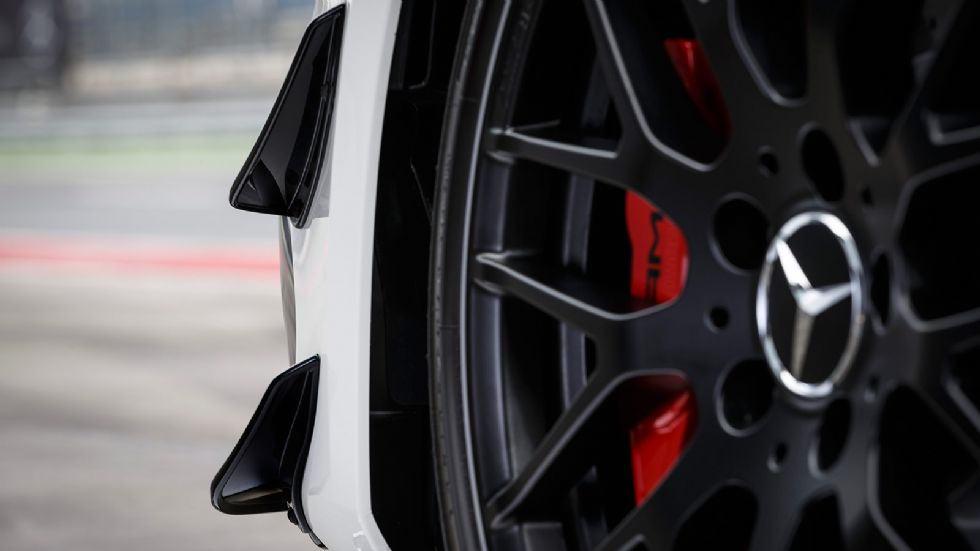 Zoom στην Mercedes A 45 AMG