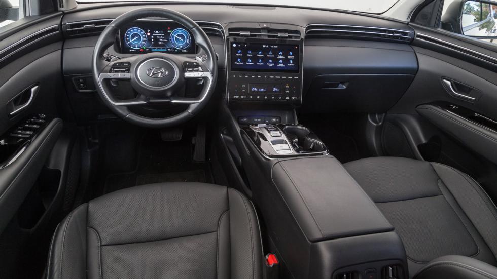 Toyota RAV4 Vs Hyundai Tucson: 4κίνητα υβριδικά SUV σε κόντρα 