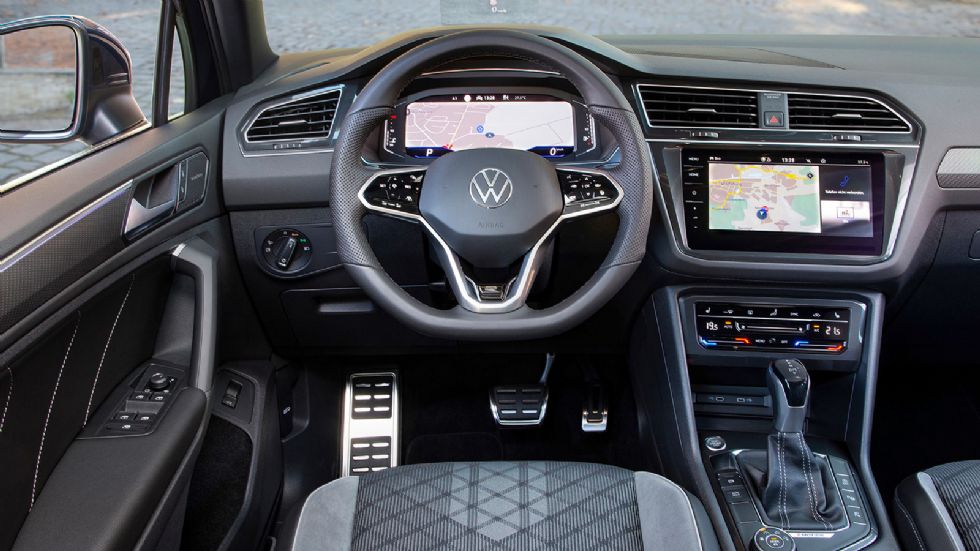 Το Tiguan διακρίνεται για την ποιοτική του κατασκευή σε υλικά και συναρμογή, ενώ μετά την ανανέωσή του απέκτησε ακόμα περισσότερες τεχνολογίες συνδεσιμότητας.