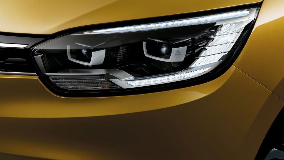 VW Tiguan Vs Renault Scenic