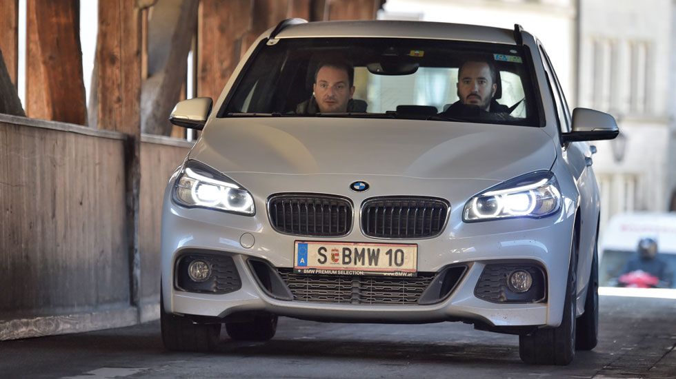 Παρούσα και η νέα, τετρακίνητη εκδοχή της BMW Σειρά 2 Active Tourer, η πρώτη που βασίζεται πάνω σε προσθιοκίνητο πλαίσιο.