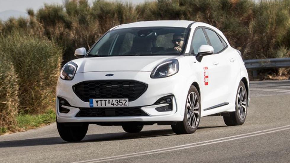 To Ford Puma έχει ως πλεονέκτημα πως μπορεί να κινηθεί με άνεση και εκτός δρόμου.