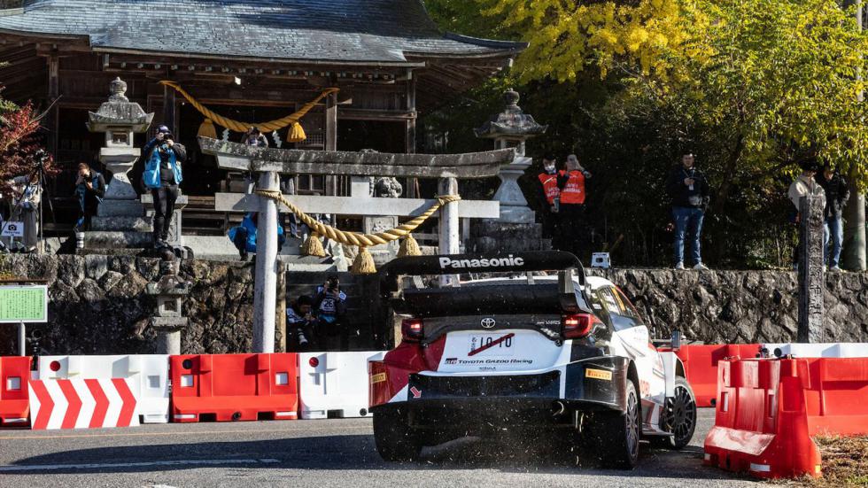 WRC Ράλι Ιαπωνίας: Ανατροπή με Neuville στην κορυφή