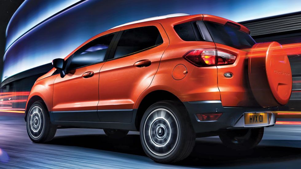 Το Ford EcoSport διαθέτει ένα έντονο off road παρουσιαστικό, το οποίο ενισχύεται από την κρεμαστή ρεζέρβα στην 5η πόρτα.	