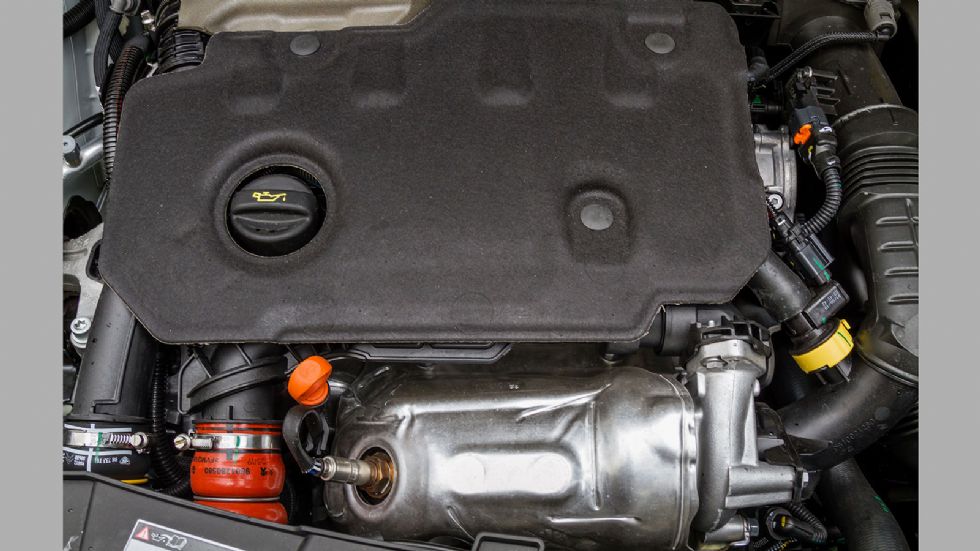 Ο πετρελαιοκινητήρας των 1,5 λίτρων του Peugeot 208 είναι ικανός και οικονομικός αποτελώντας έναν από τους καλύτερους μικρούς κινητήρες της αγοράς σήμερα.