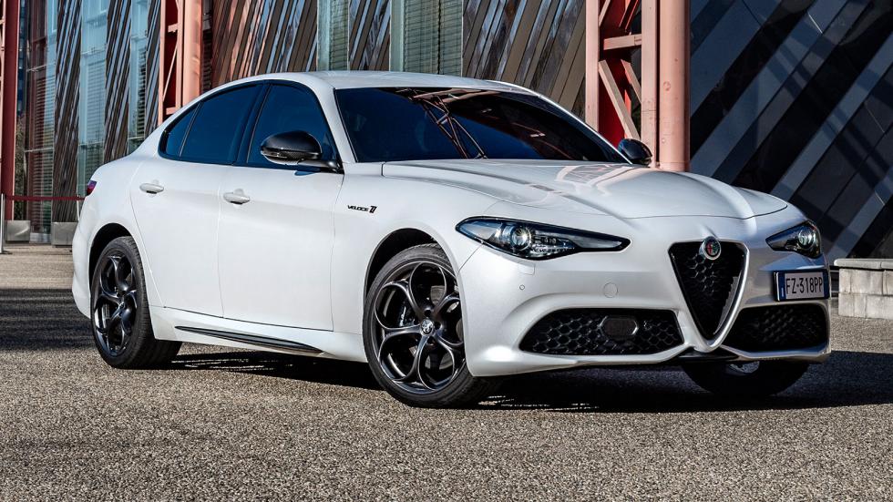 Πιο προσιτές οι Alfa Romeo Giulia & Stelvio