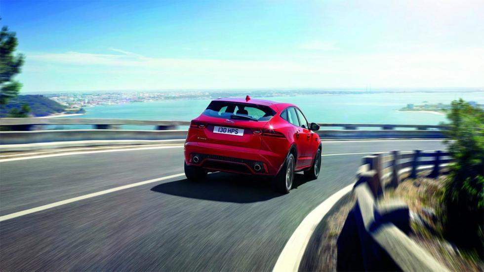 Όλες οι E-Pace διαθέτουν το infotainment Jaguar Touch Pro.