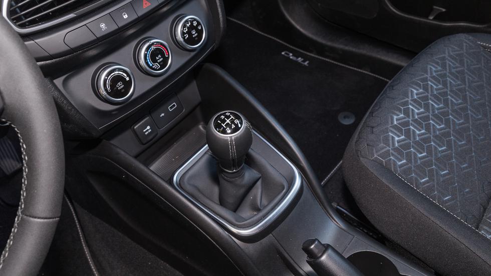 Δοκιμή: Νέο Fiat Tipo Cross με 100 άλογα