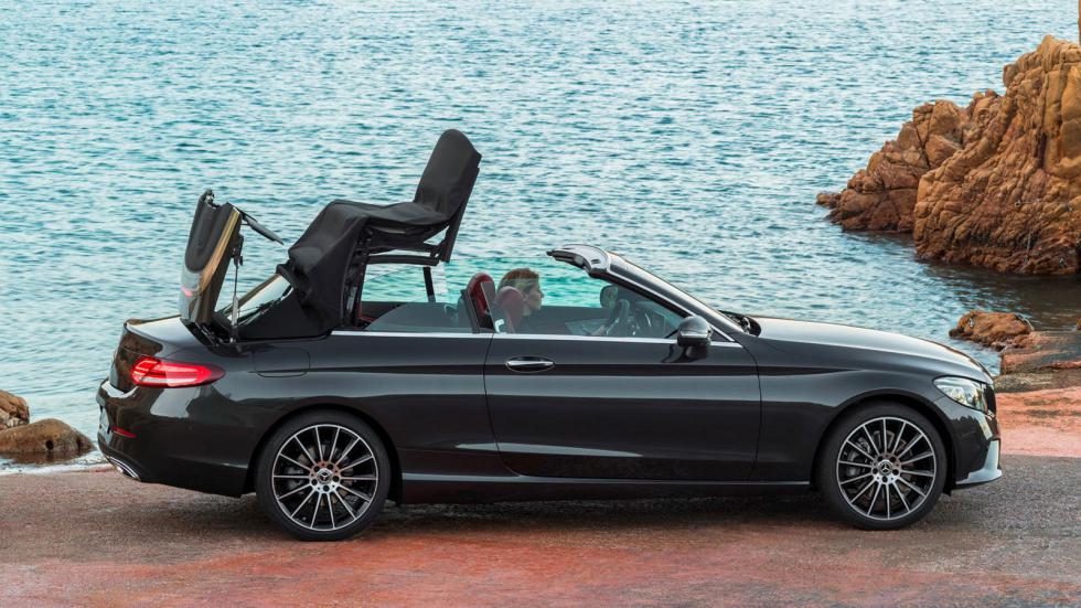 H Mercedes επιμένει στα Cabriolet