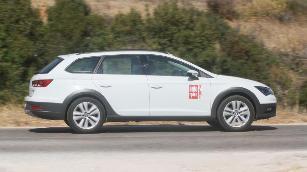 Η σχεδίαση του SEAT Leon X-Perience εκπέμπει πρακτικότητα. Η τετρακίνητη έκδοση διαφοροποιείται από την ύπαρξη του λογότυπου «4DRIVE» στο πίσω μέρος.