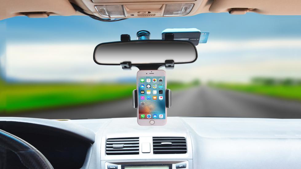 Η τοποθέτηση της συσκευής στον μεσαίο καθρέφτη διευκολύνει στο ότι ουσιαστικά κοιτάζουμε παράλληλα τον δρόμο (πίσω μας) και την οθόνη/GPS.