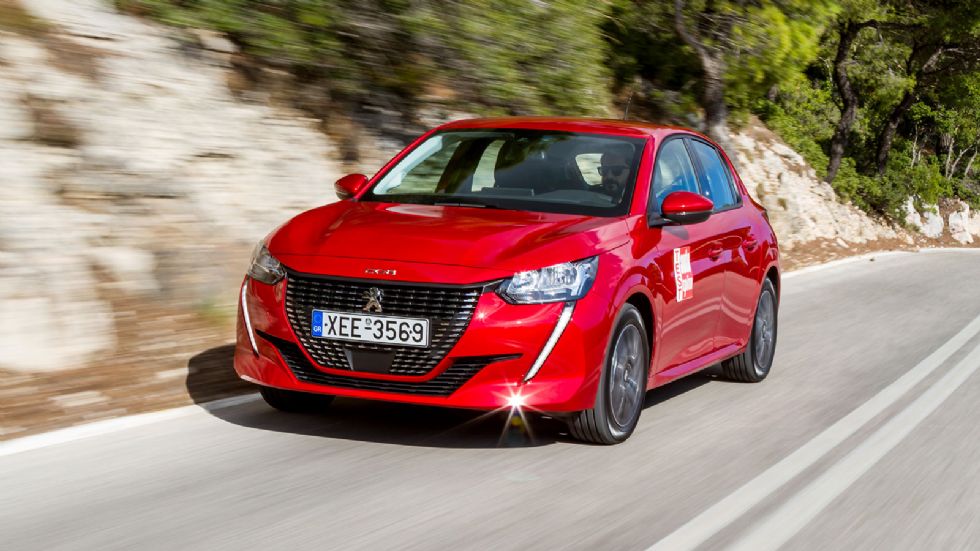 Peugeot 208: Φθηνότερο βενζίνης, diesel να μην καίει ή γκαζιάρικο ηλεκτρικό;