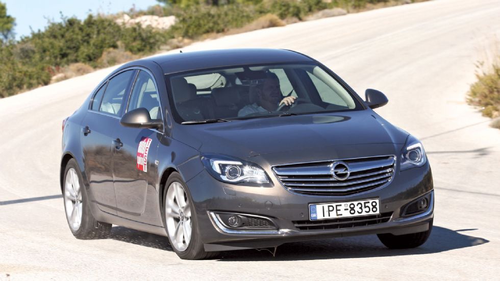 Προσανατολισμένη στην άνεση είναι η οδική συμπεριφορά του Opel Insignia.