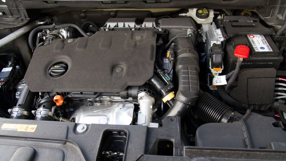 Ο 1,5 λτ. πετρελαιοκινητήρας του Peugeot 3008 προσφέρει καλύτερες επιδόσεις και χαμηλότερη τιμή κατανάλωσης.
