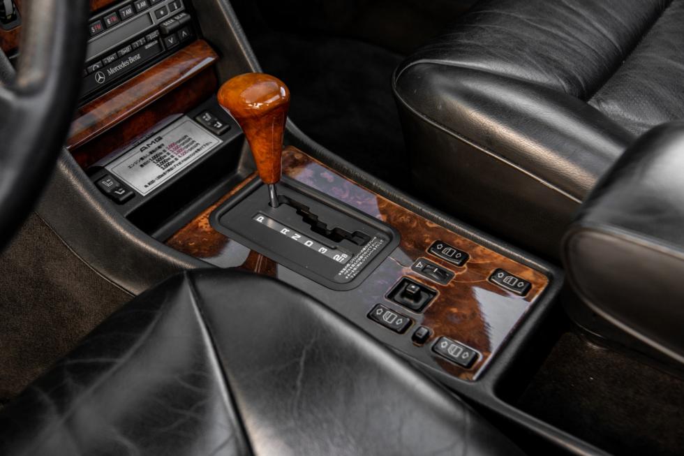 Mercedes 560 SEL 6.0 AMG: Στο σφυρί ο πρόγονος της Mercedes-AMG S 63
