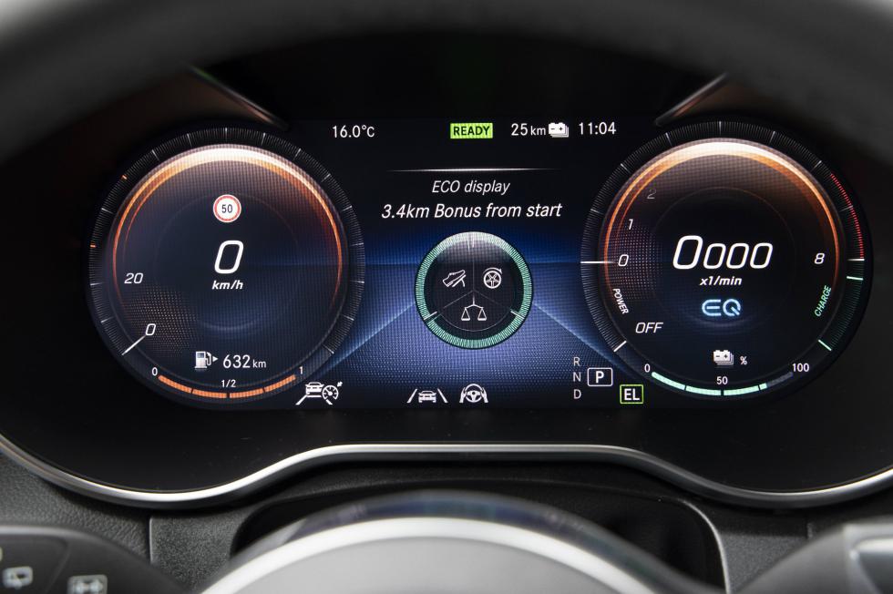Η Mercedes GLC 300 de συνδυάζει ηλεκτρισμό και diesel (+τιμές)