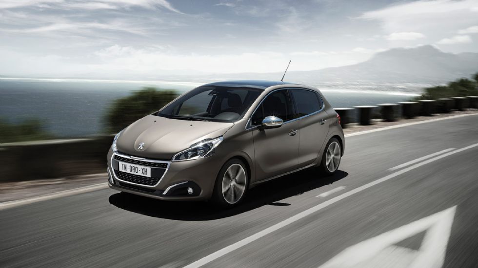 Το νέο Peugeot 208 απέναντι στο προηγούμενο 