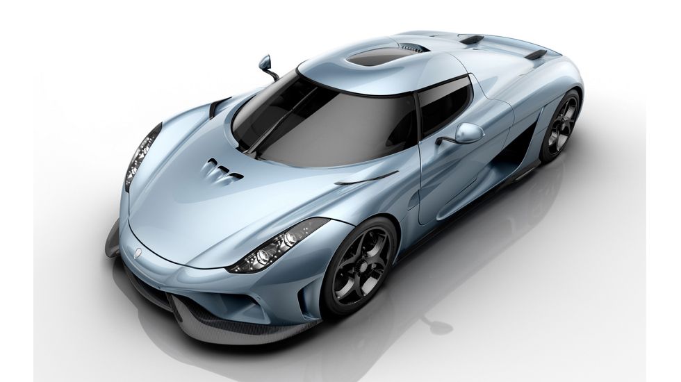 Η Koenigsegg υπόσχεται πως η επίδοση του Regera στο 0-400 χλμ./ώρα είναι κάτω από 20 δλ., ένας απίστευτος χρόνος αν αναλογιστεί κανείς πως η LaFerrari χρειάζεται 15 δλ. για να πιάσει τα 300 χλμ./ώρα.