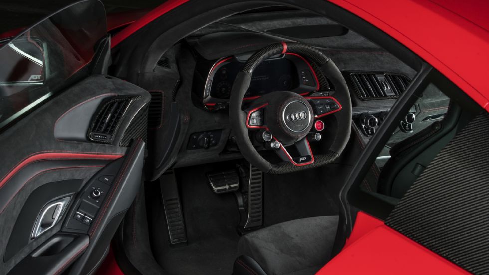 Η ABT Individual φρόντισε το εσωτερικό του Audi R8.