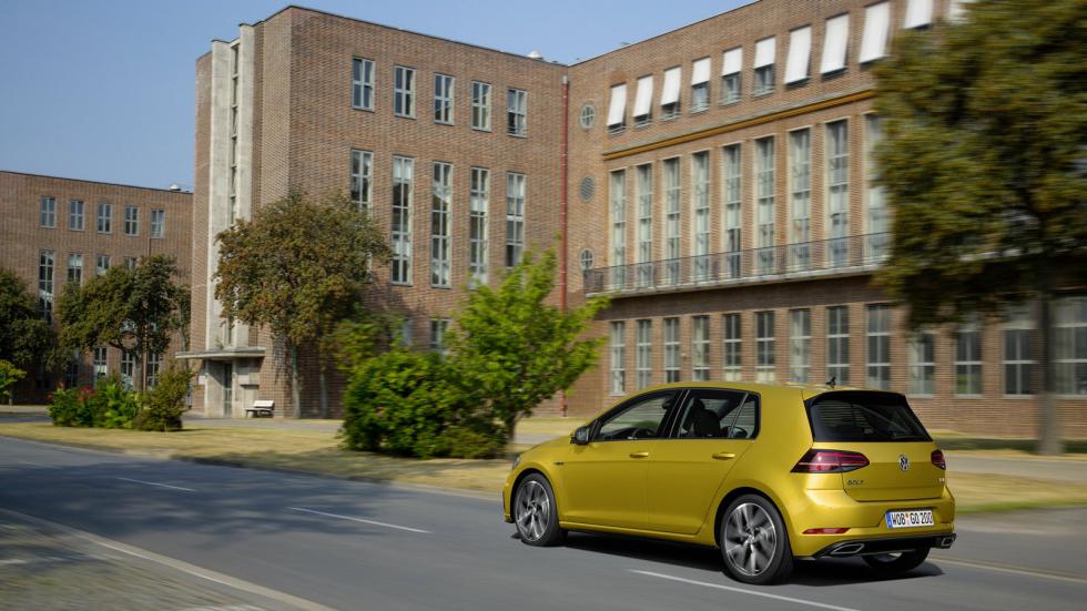 To ανανεωμένο VW Golf