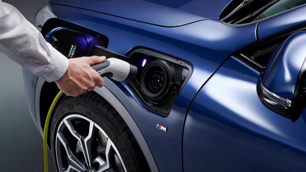 Νέα BMW X2 xDrive25e