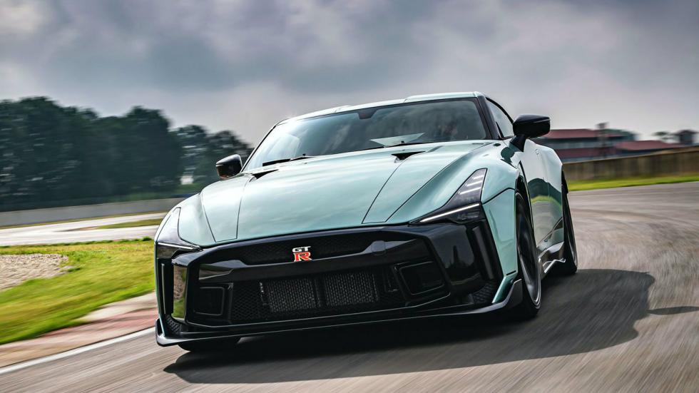 Το Nissan GT-R50 έκανε το επίσημο δημόσιο ντεμπούτο του.