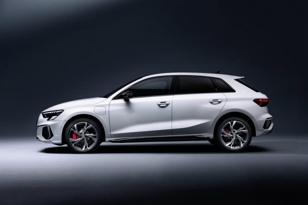 Νέο Plug-in υβριδικό Audi A3 Sportback 45 TFSI e