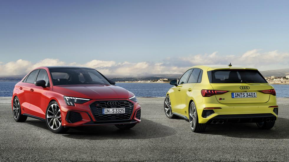 Το απόλυτο hot hatch της Audi έρχεται με τον γνώριμο 2λιτρο TFSI βενζινοκινητήρα, 310 ίππους και 400 Nm ροπής, με 0-100 χλμ./ώρα σε μόλις 4,8 δλ. και βέβαια κίνηση στους 4 τροχούς, ενώ στο εσωτερικό τ