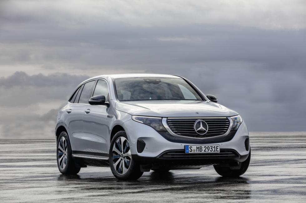 Νέα βασική Mercedes EQC και έκδοση AMG Line