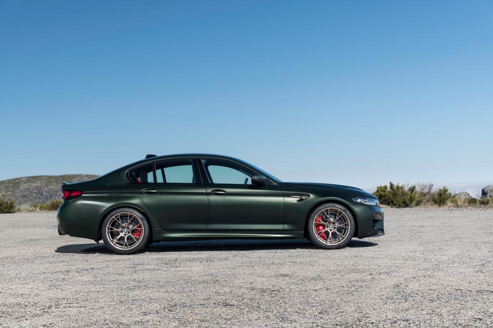 Πρεμιέρα για την BMW M5 CS