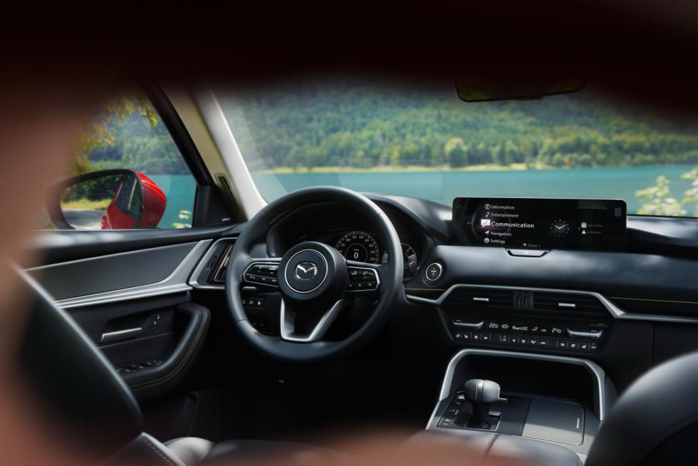 Πρεμιέρα για το νέο Mazda CX-60