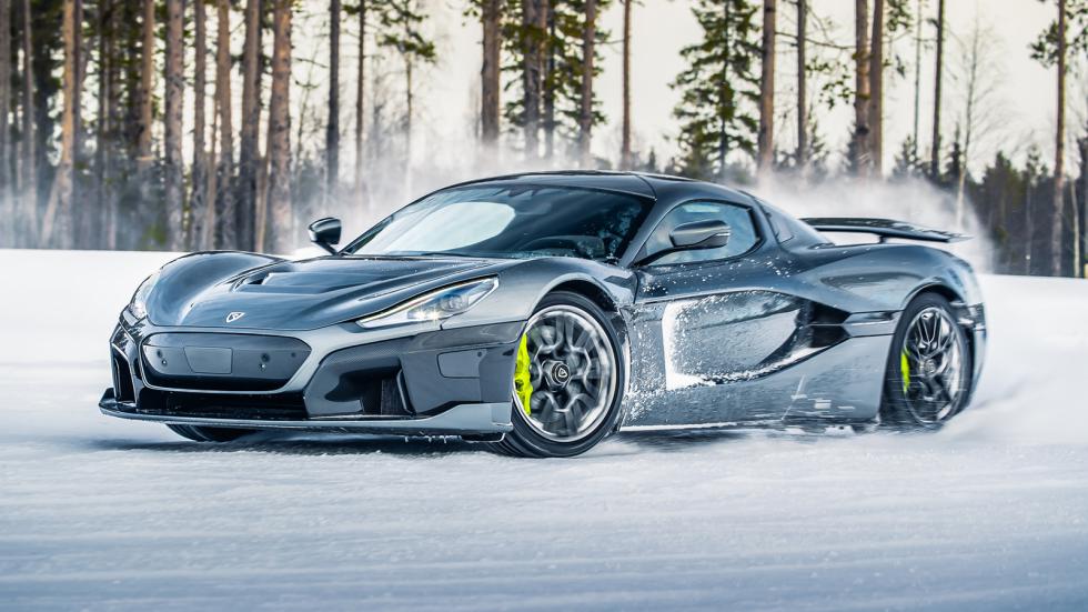 Δοκιμές με χορούς στα χιόνια για το Rimac Nevera των 1.914 PS