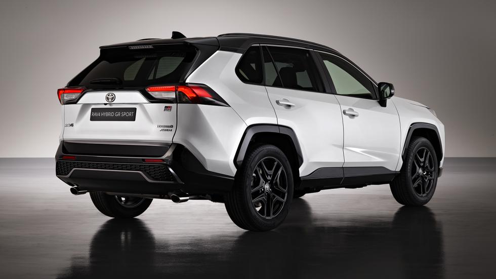 Νέο Toyota RAV4 GR Sport: Υβριδικό και Plug-in με έως 306 άλογα