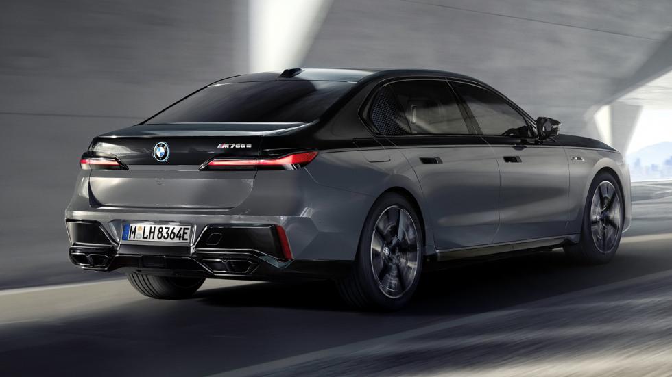 Νέα BMW Σειρά 7: Πλέον και ηλεκτρική και με οθόνη 31,3'' με ανάλυση 8Κ