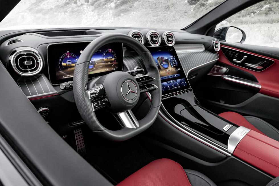 Νέα Mercedes GLC: Hi-tech, υβριδική με έως 381 ίππους  