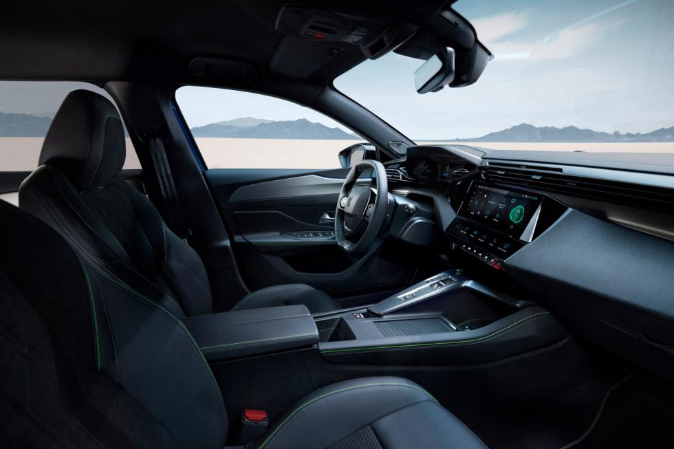 Peugeot 408: Οικογενειακό fastback με βενζίνη και PHEV έως 225 ίππους  