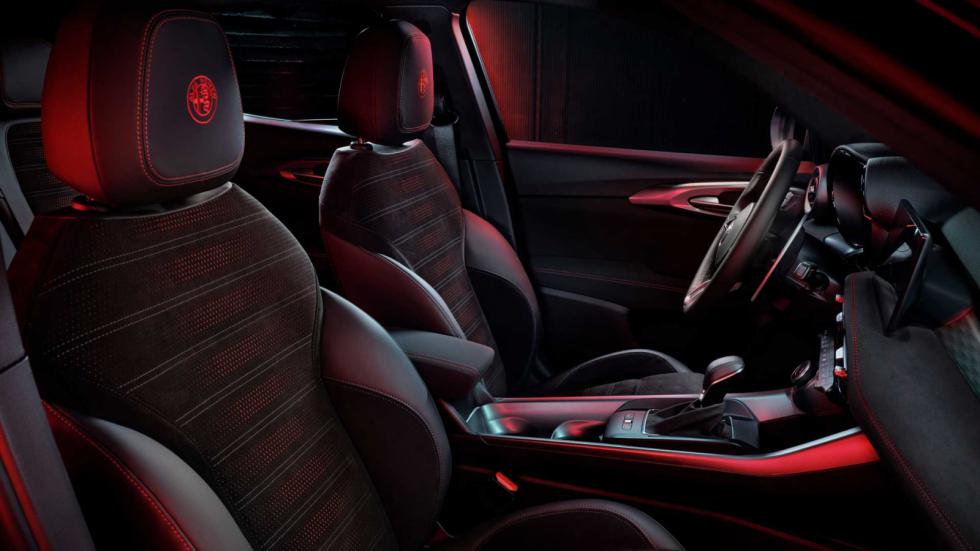 Νέα Alfa Romeo Tonale: Φινετσάτη και hi-tech με έως 275 άλογα
