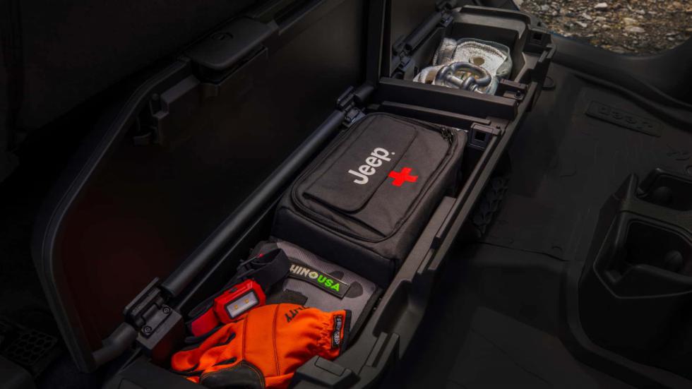 Με νέα γρίλια και χωρίς diesel το ανανεωμένο Jeep Gladiator