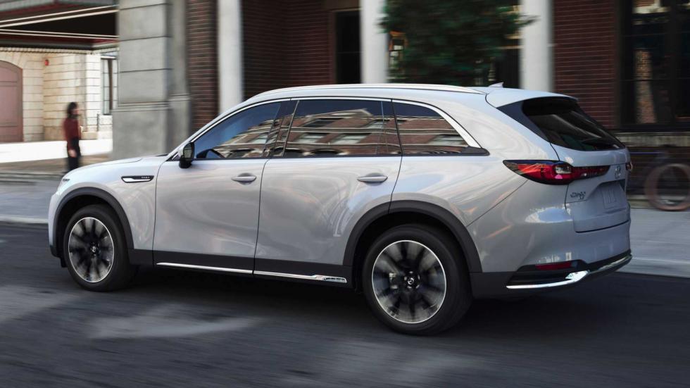 Νέο Mazda CX-90: Με τεχνολογία από MX-5 και έως 345 PS