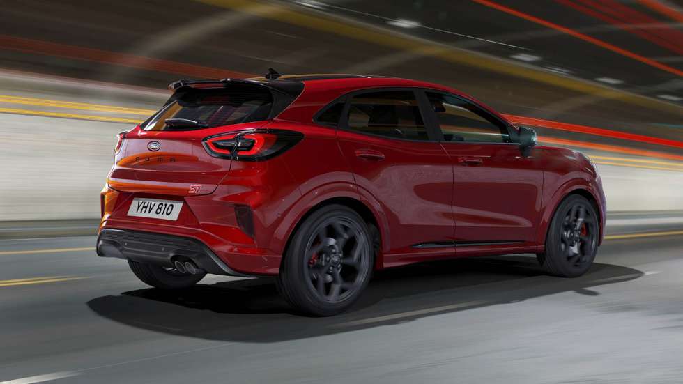 Ανανεωμένο Ford Puma: Φρέσκια εμφάνιση, οθονάρες & τετραγωνισμένο τιμόνι
