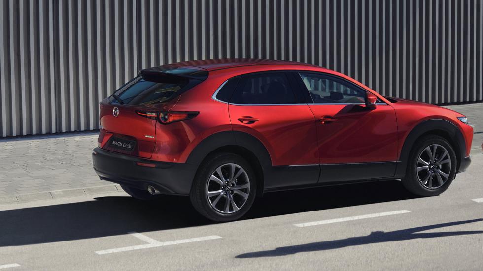 Τιμές ανανεωμένου Mazda CX-30: Από 29.128 ευρώ