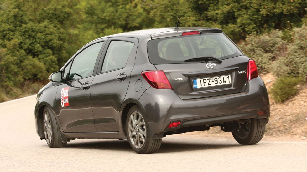 Το Toyota Yaris 1,4 D-4D είναι ευχάριστο και σίγουρο υπό πίεση, καθώς και άνετο και ευέλικτο στην πόλη. 