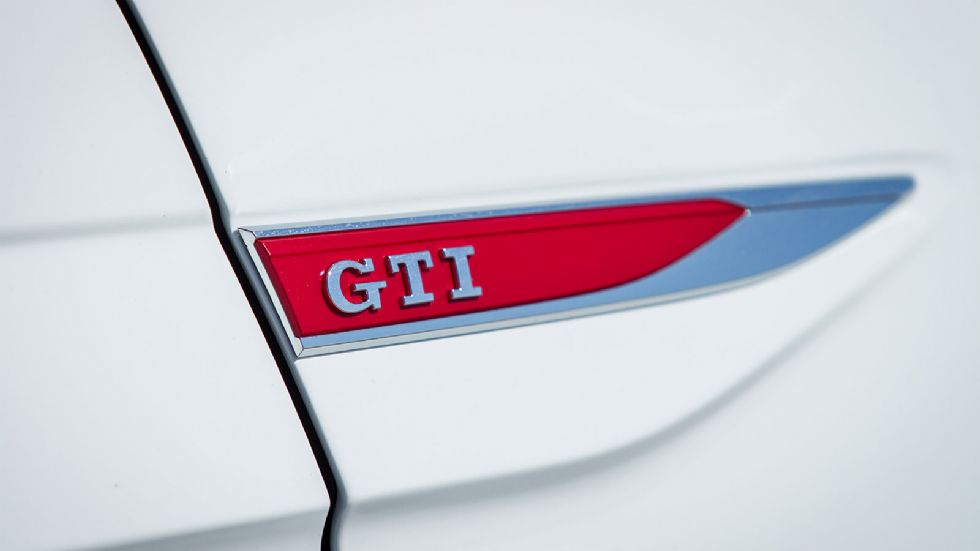 Ford Fiesta ST Vs Volkswagen Polo GTI