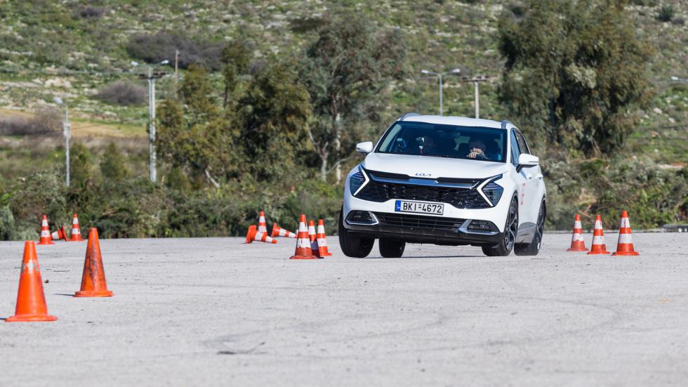 Elk Test: To νέο Kia Sportage στη δοκιμή αποφυγής κινδύνου